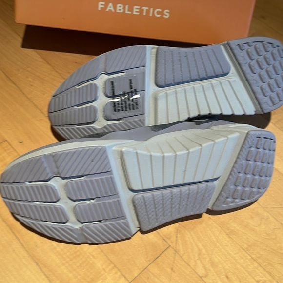 Fabletics: Larchmont performance sneaker - Picture 4 of 5